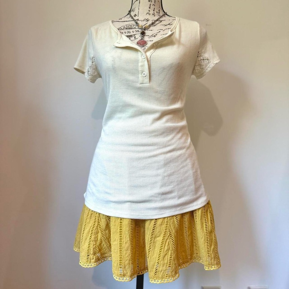 boho lace trim short sleeve ribbed henley top
